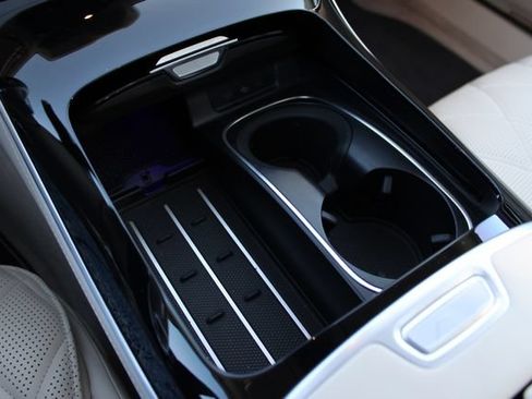 Used 2022 Mercedes-Benz S 500 4MATIC image 18