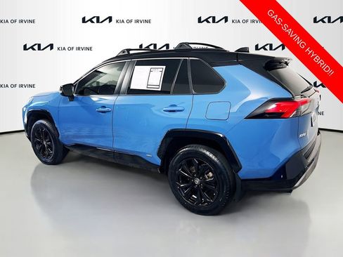 Used 2022 Toyota RAV4 XSE AWD/4WD image 5