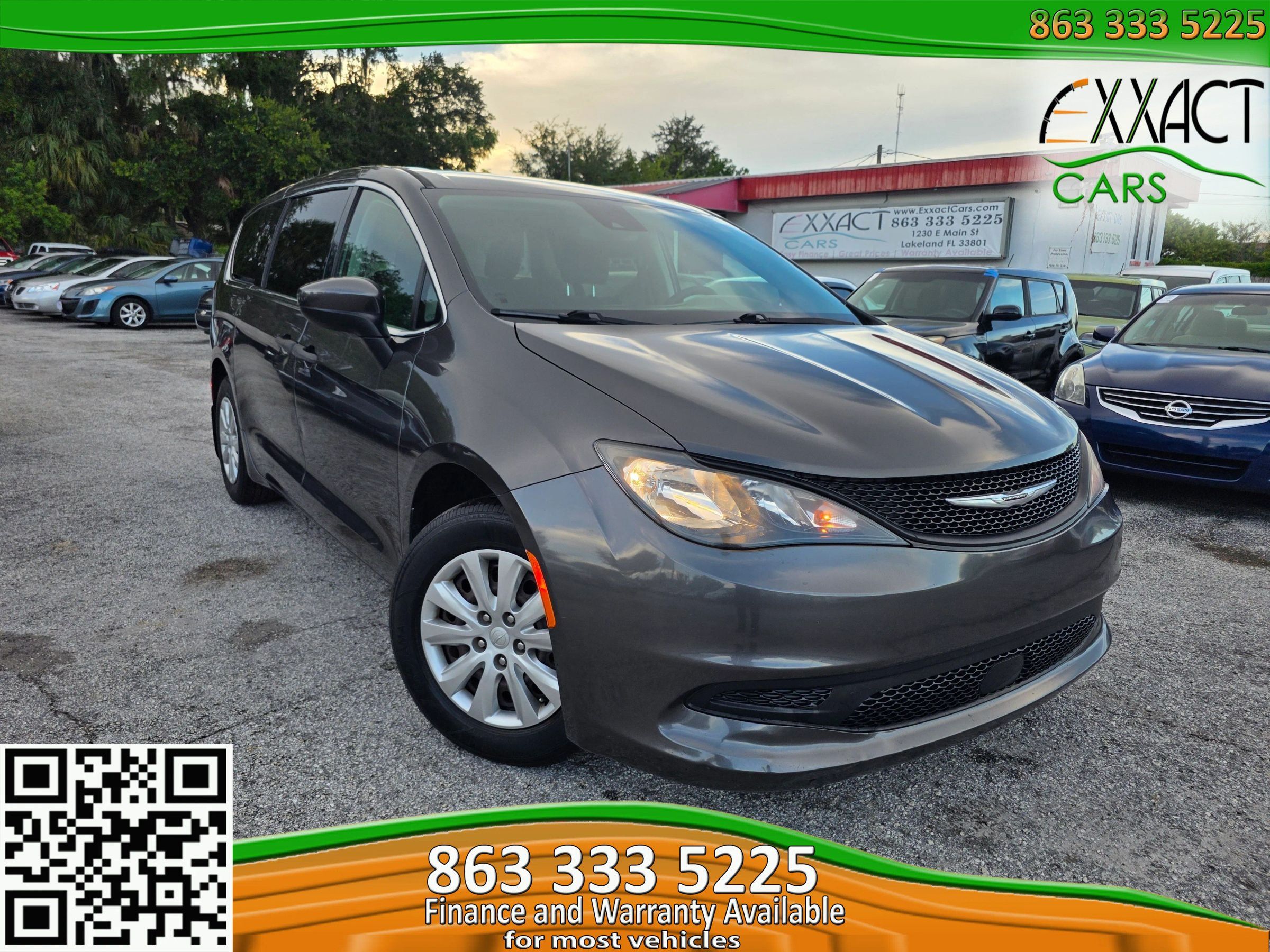 Used 2021 Chrysler Voyager L FWD image 1