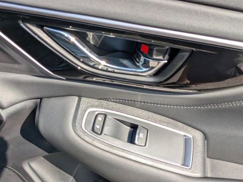 Used 2025 Subaru Legacy Limited image 31