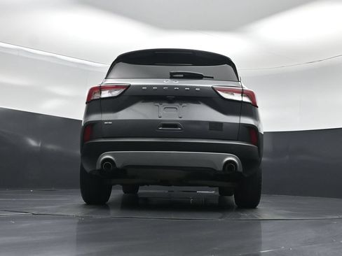 Used 2022 Ford Escape SE FWD image 43