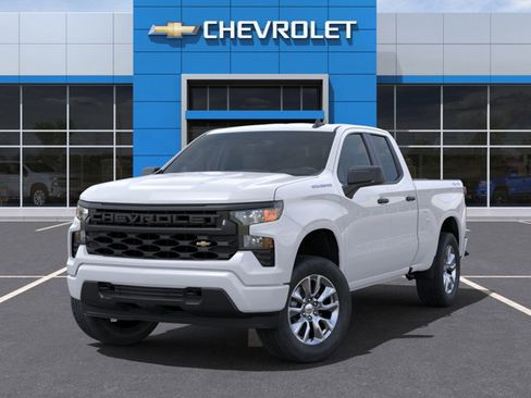 New 2025 Chevrolet Silverado 1500 Custom image 6