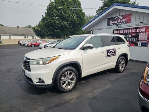Used 2015 Toyota Highlander XLE AWD/4WD image 5