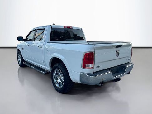 Used 2017 RAM 1500 Laramie image 7