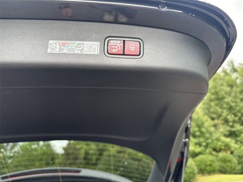 New 2026 Mercedes-Benz GLC 300 4MATIC image 16