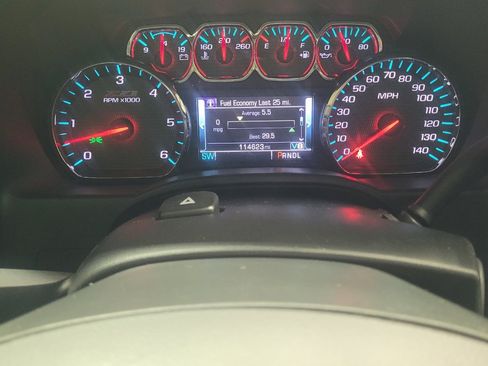 Used 2018 Chevrolet Silverado 1500 LT w/ All Star Edition AWD/4WD image 23