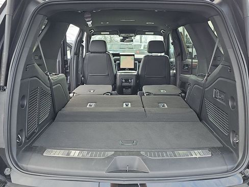Certified 2025 GMC Yukon Denali image 33