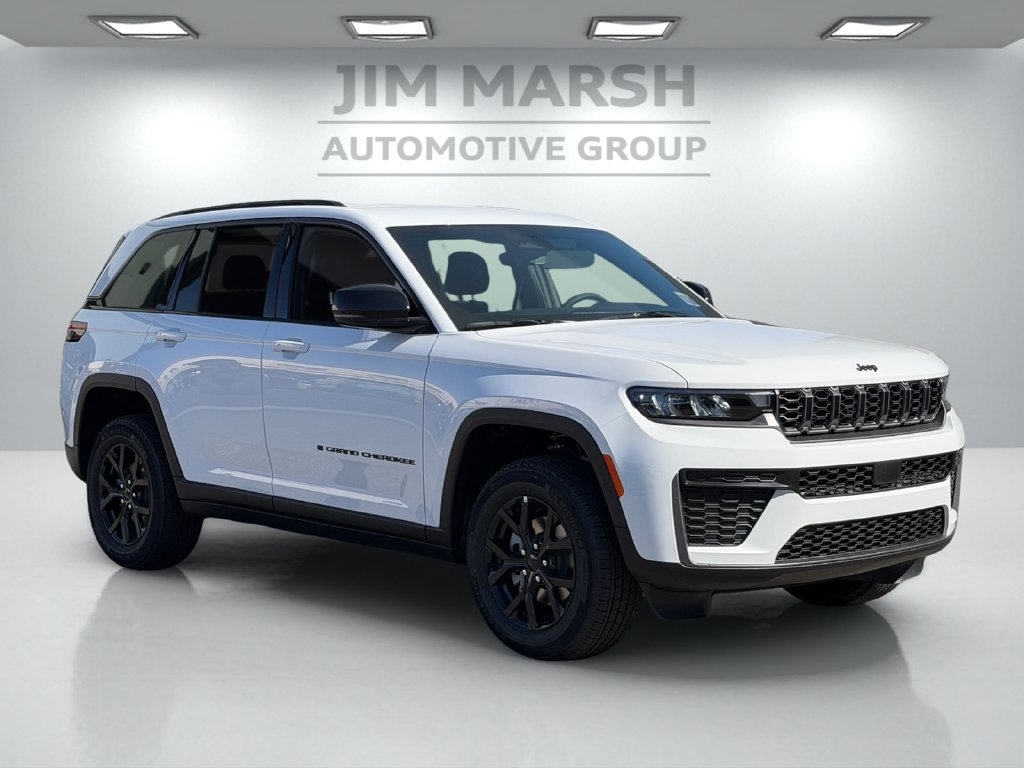 New 2026 Jeep Grand Cherokee Altitude RWD image 8