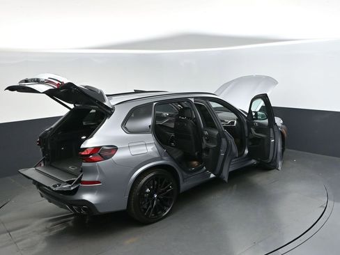 New 2026 BMW X5 M60i image 50