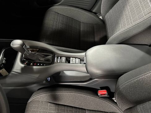 Certified 2023 Honda HR-V LX image 21