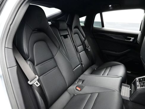 Certified 2023 Porsche Panamera 4 AWD/4WD image 17