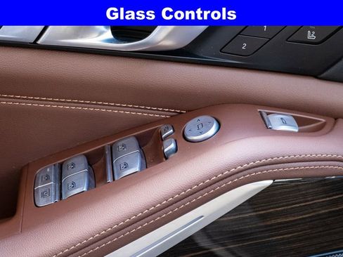 Used 2024 BMW X7 xDrive40i w/ Executive Package AWD/4WD image 14