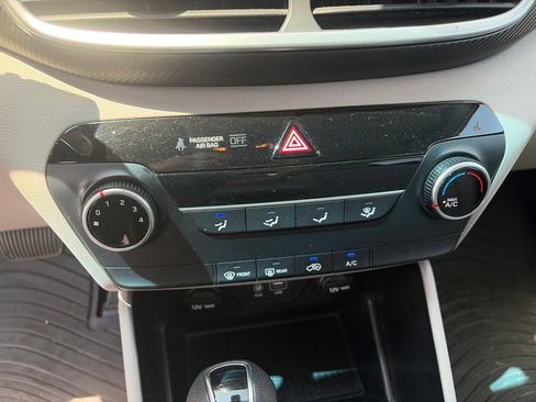 Used 2020 Hyundai Tucson SE FWD image 17