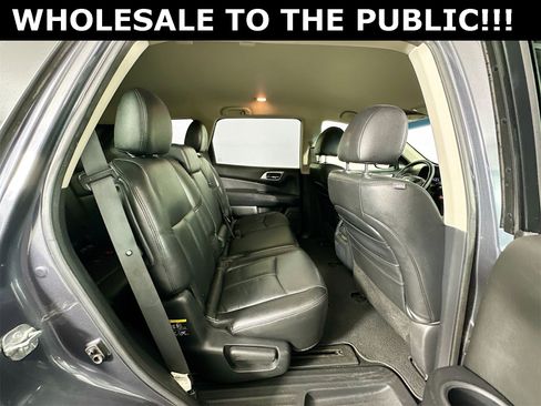 Used 2013 Nissan Pathfinder SV image 27