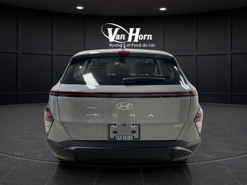 New 2026 Hyundai Kona SE AWD/4WD image 11
