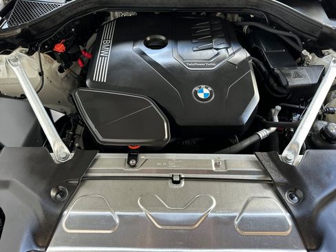 Used 2025 BMW X4 xDrive30i w/ Premium Package AWD/4WD image 35