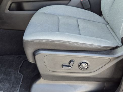 Used 2019 RAM 1500 Big Horn AWD/4WD image 24