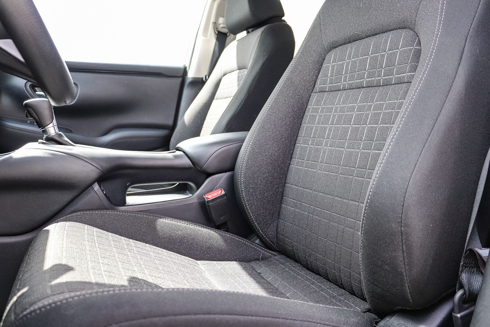 Used 2024 Honda HR-V LX image 23