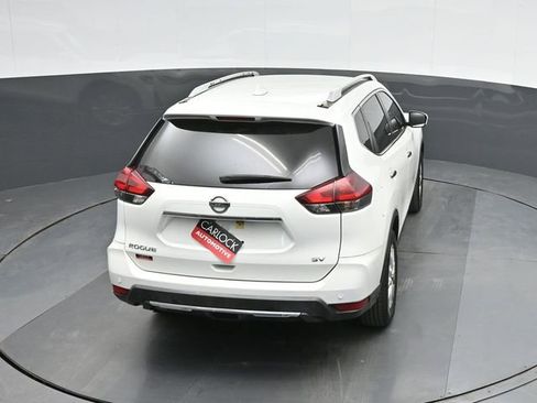 Used 2020 Nissan Rogue SV image 29
