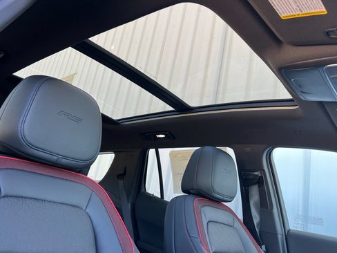 New 2026 Chevrolet Equinox RS AWD/4WD image 14