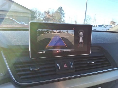 Used 2019 Audi SQ5 Premium Plus image 16