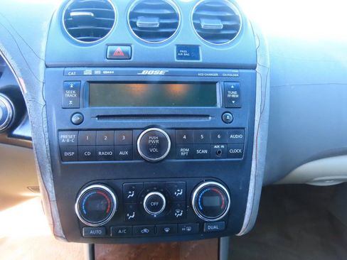 Used 2008 Nissan Altima 3.5 SL image 24