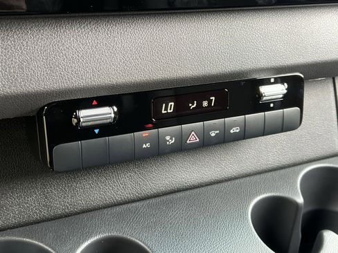 New 2025 Mercedes-Benz Sprinter 2500 image 19