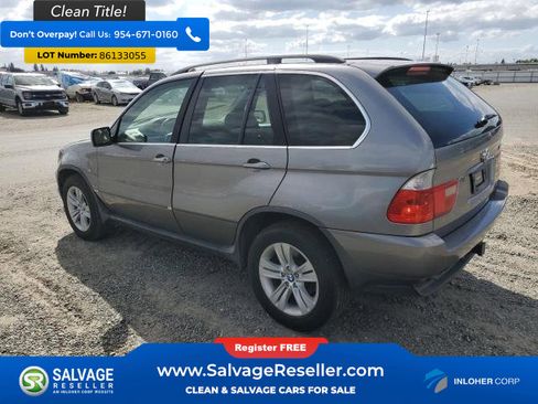 Used 2005 BMW X5 4.4i image 3