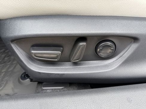 New 2026 Toyota Camry XLE AWD/4WD image 27