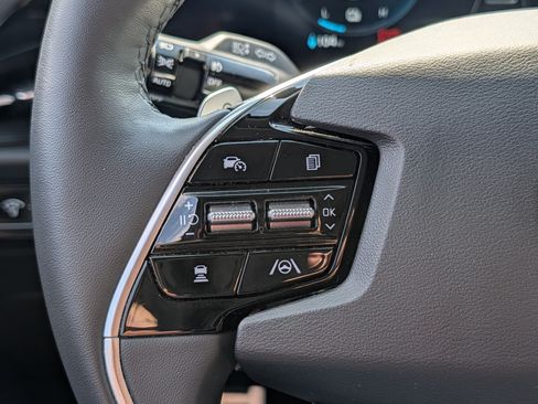 Certified 2024 Kia Niro Wave w/ Wave Preserve Package FWD image 31