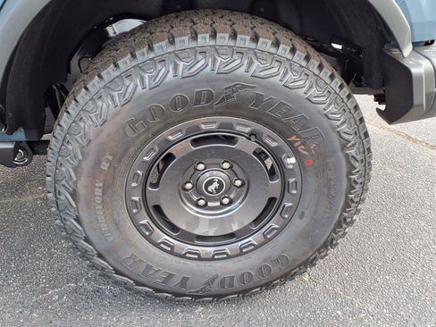 New 2025 Ford Bronco Badlands image 50