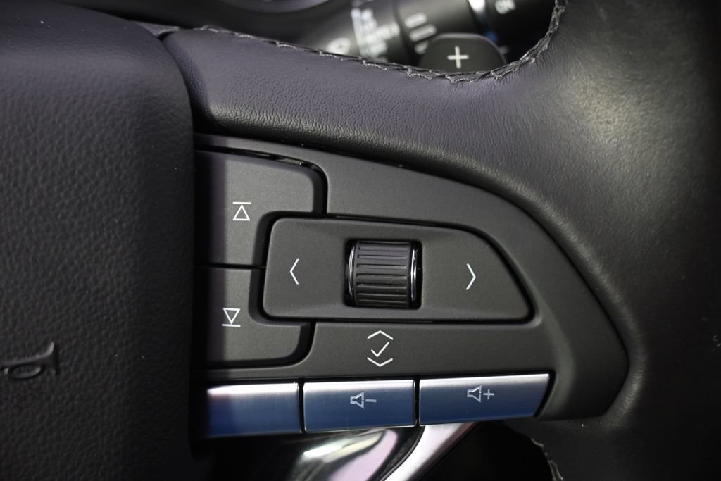 Certified 2024 Cadillac XT6 Premium Luxury AWD/4WD image 35