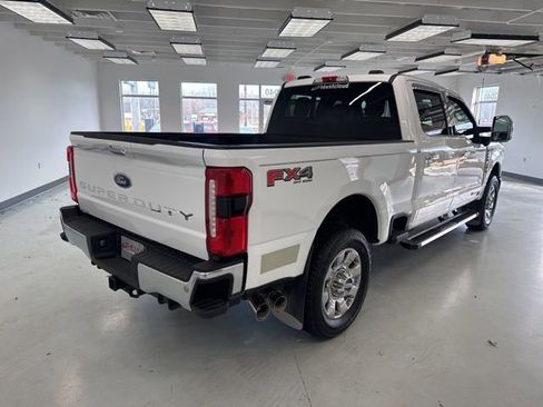 Used 2024 Ford F250 Lariat w/ Chrome Package image 14