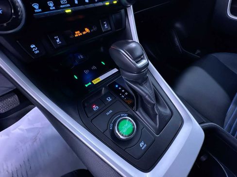 Used 2024 Toyota RAV4 XSE image 40