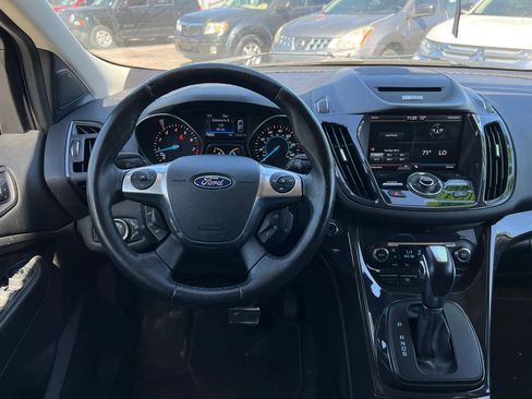 Used 2014 Ford Escape Titanium image 17