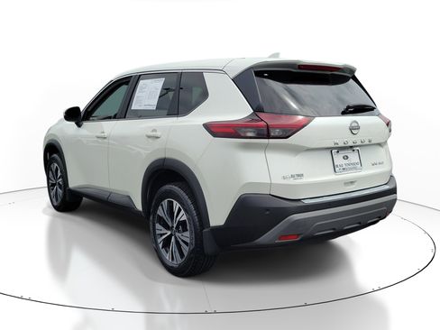 Certified 2023 Nissan Rogue SV AWD/4WD image 3