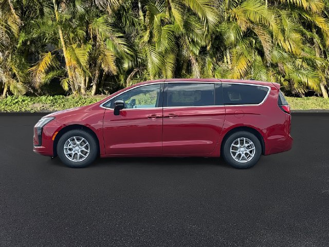 New 2027 Chrysler Pacifica Select FWD image 8