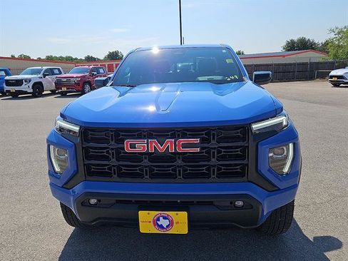 Used 2025 GMC Canyon Elevation w/ Convenience Package RWD image 8