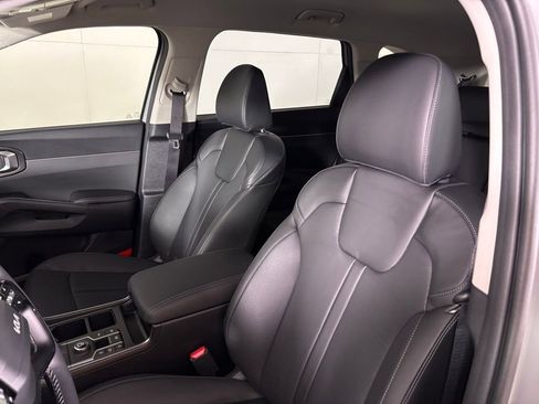 New 2026 Kia Sorento S image 18