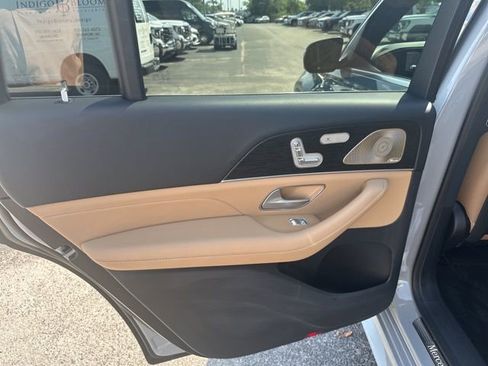 Certified 2024 Mercedes-Benz GLS 450 4MATIC image 25