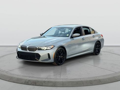 Used 2026 BMW 330i xDrive Sedan AWD/4WD image 3