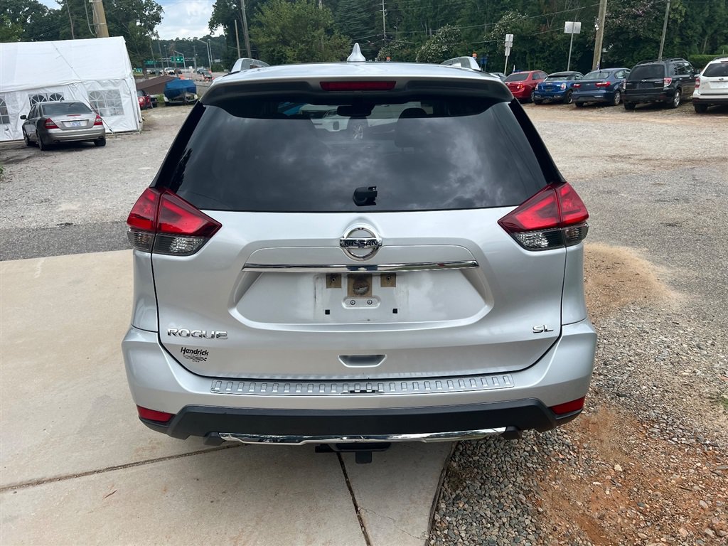Used 2017 Nissan Rogue SL FWD image 6