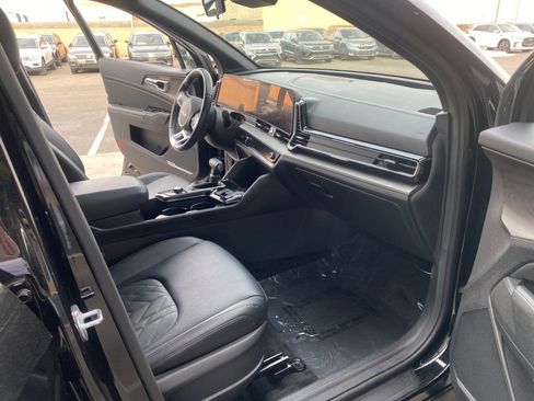 Used 2023 Kia Sportage X-Line w/ X-Line Premium Package image 21