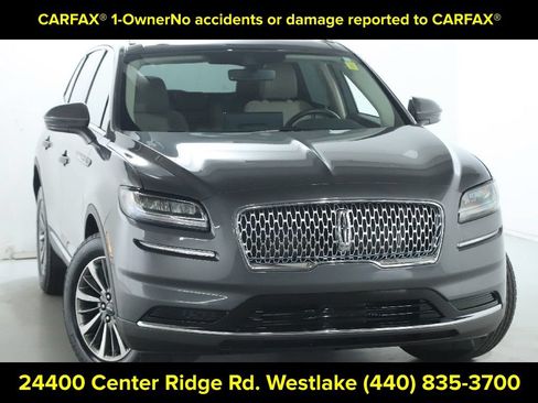 Certified 2022 Lincoln Nautilus Reserve AWD/4WD image 2