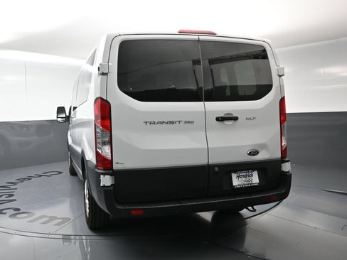 Used 2022 Ford Transit 350 XLT RWD image 8