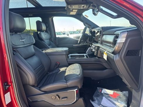 New 2026 Ford F350 Platinum w/ Tremor Off-Road Package image 22