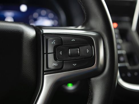 Used 2023 Chevrolet Suburban Z71 w/ Max Trailering Package image 7