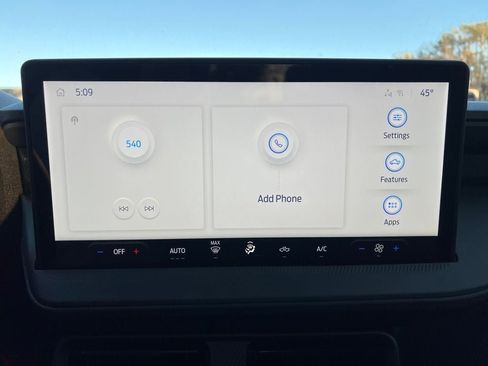 New 2025 Ford Maverick XL w/ Equipment Group 101A image 21