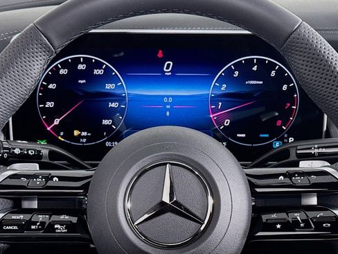 New 2026 Mercedes-Benz GLC 300 image 18