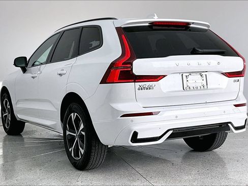 New 2026 Volvo XC60 B5 Core AWD/4WD image 4